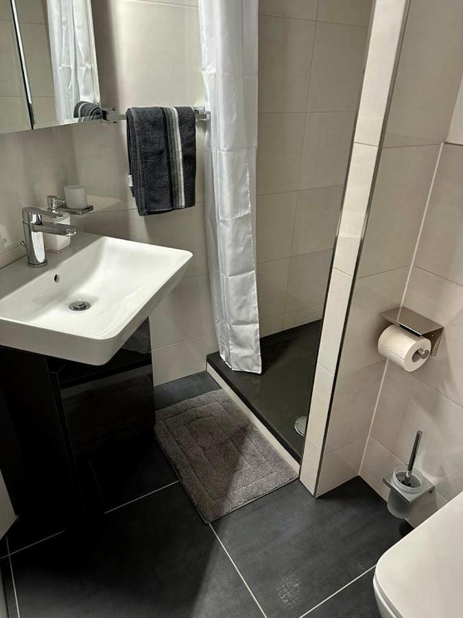 Flexible, Schoene Und Gut Aussehende Feriensuite Reutlingen Exteriér fotografie